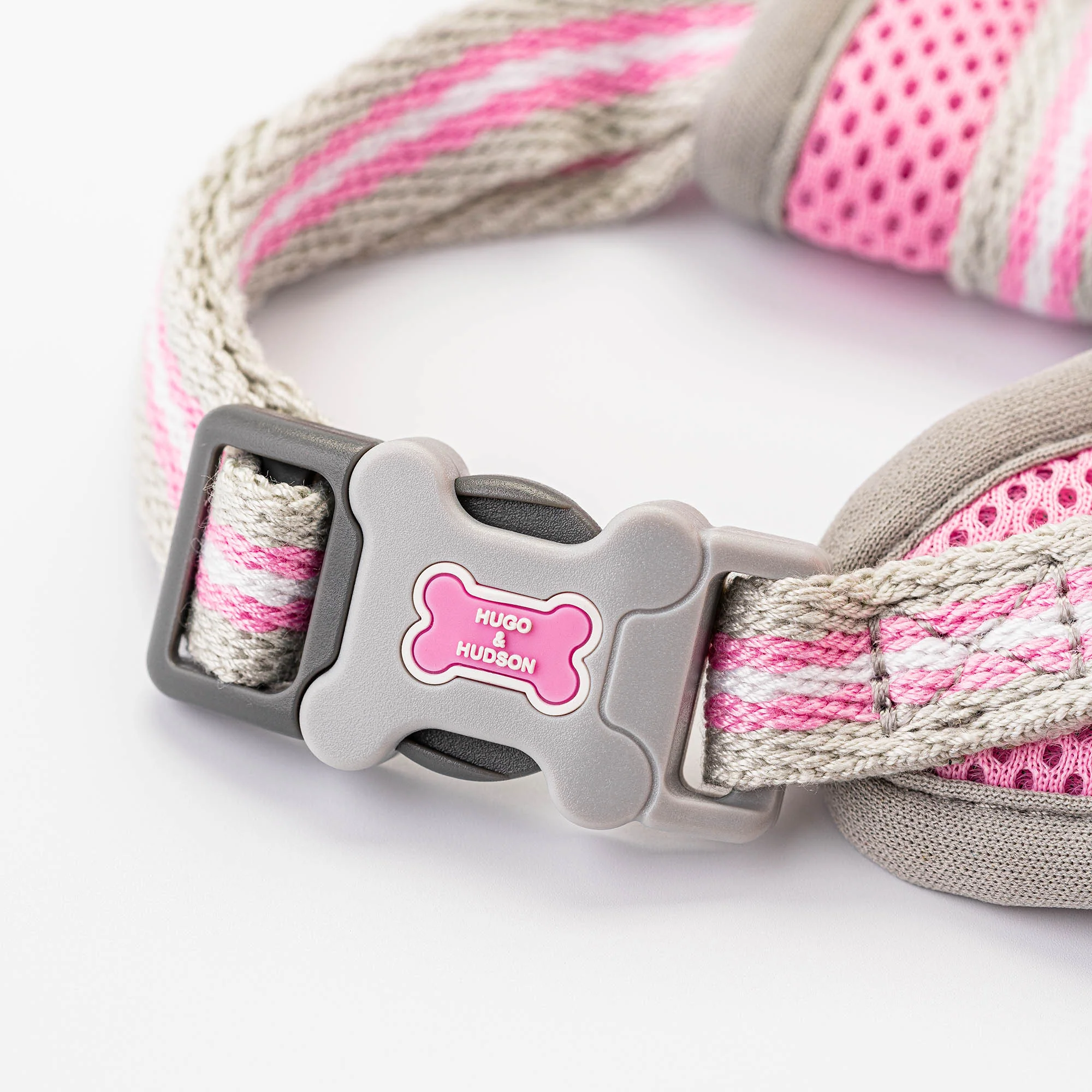 Hugo & Hudson Pink Breathable Mesh Harness for Dogs - Image 4